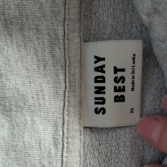 Sunday Best Top XS - Picture 3 of 3